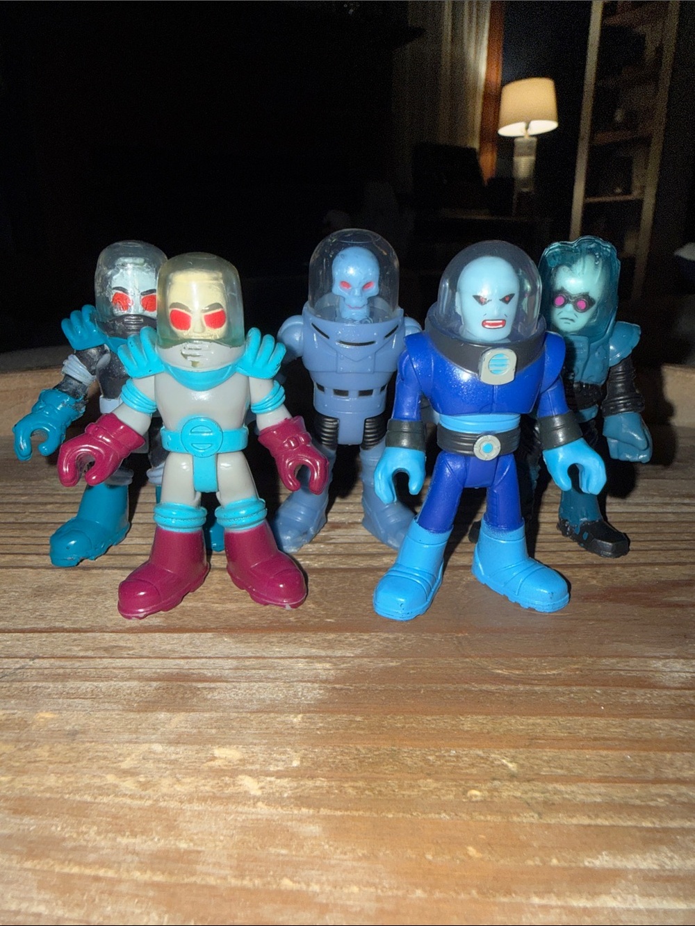 Fisher-Price Imaginext Mr.Freeze Group-5 total